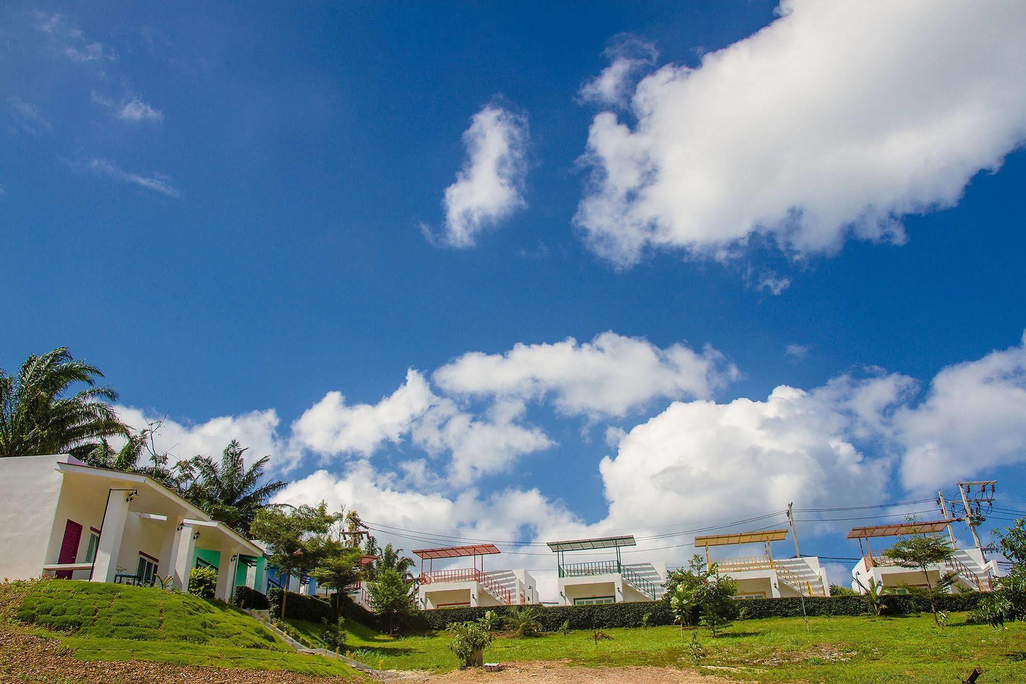 Hotel Keereelay Ko Lanta Exterior foto